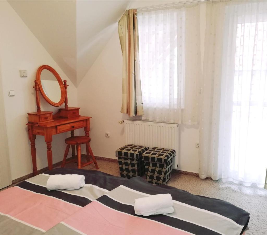 St.Florian Apartman Keszthely Extérieur photo